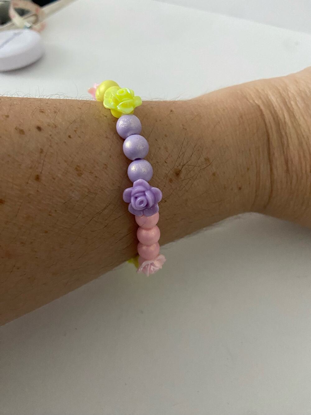 pastel bead bracelet with flowers
